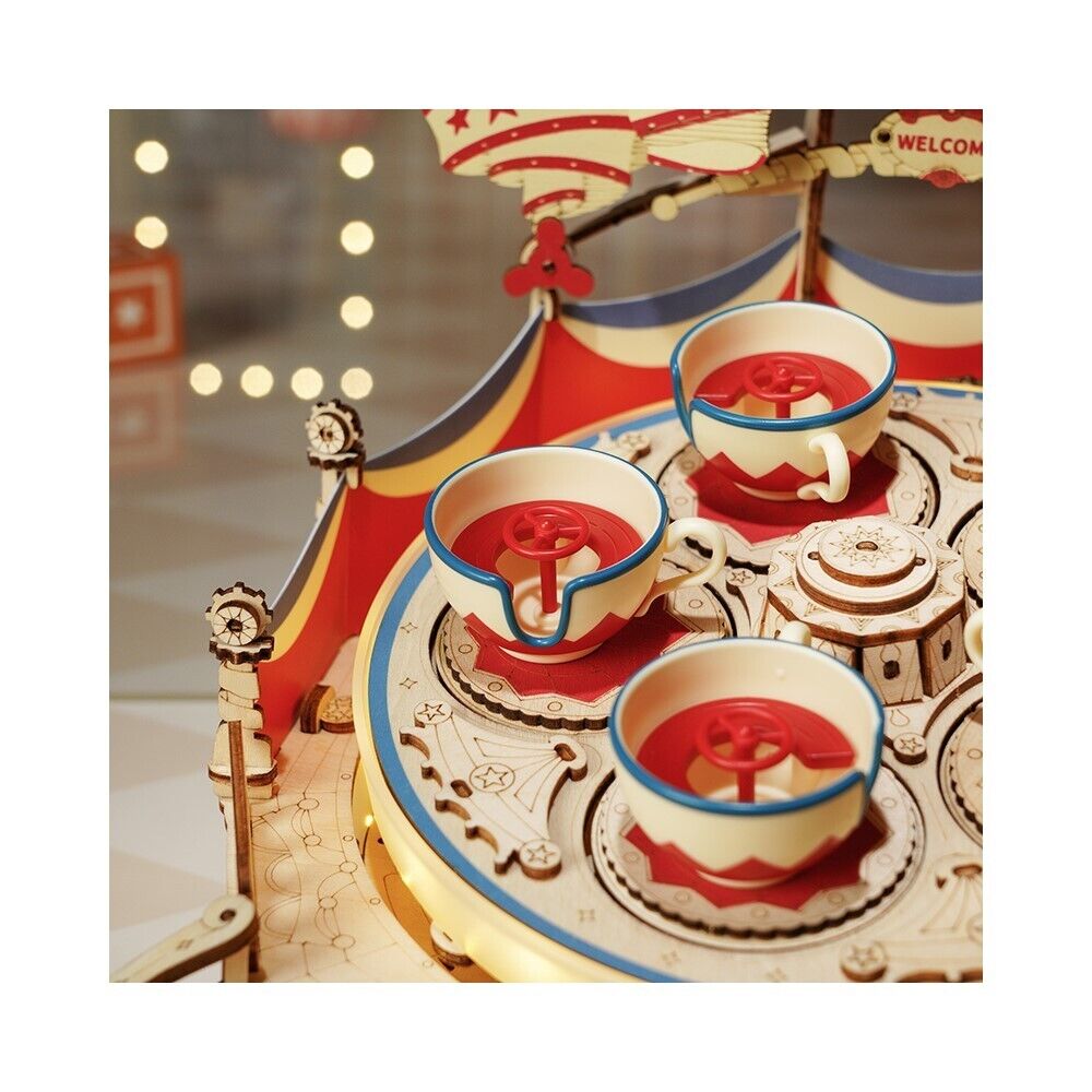 ROKR 3D-Holz-Puzzle Tilt-a-Whirl / Karussell / Walzenbahn im Vergnügungspark