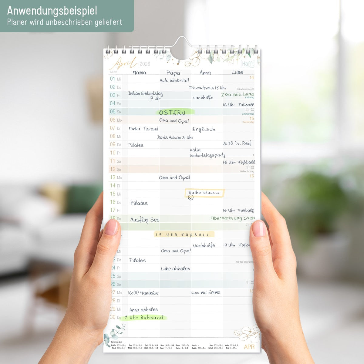 Familienplaner 2025/2026 Kompakt / 18 Monate / 4-spaltig / Blattgold / Häfft-Verlag