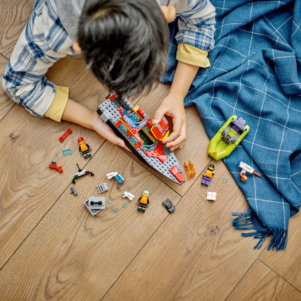 LEGO City: Feuerwehrboot (60373)