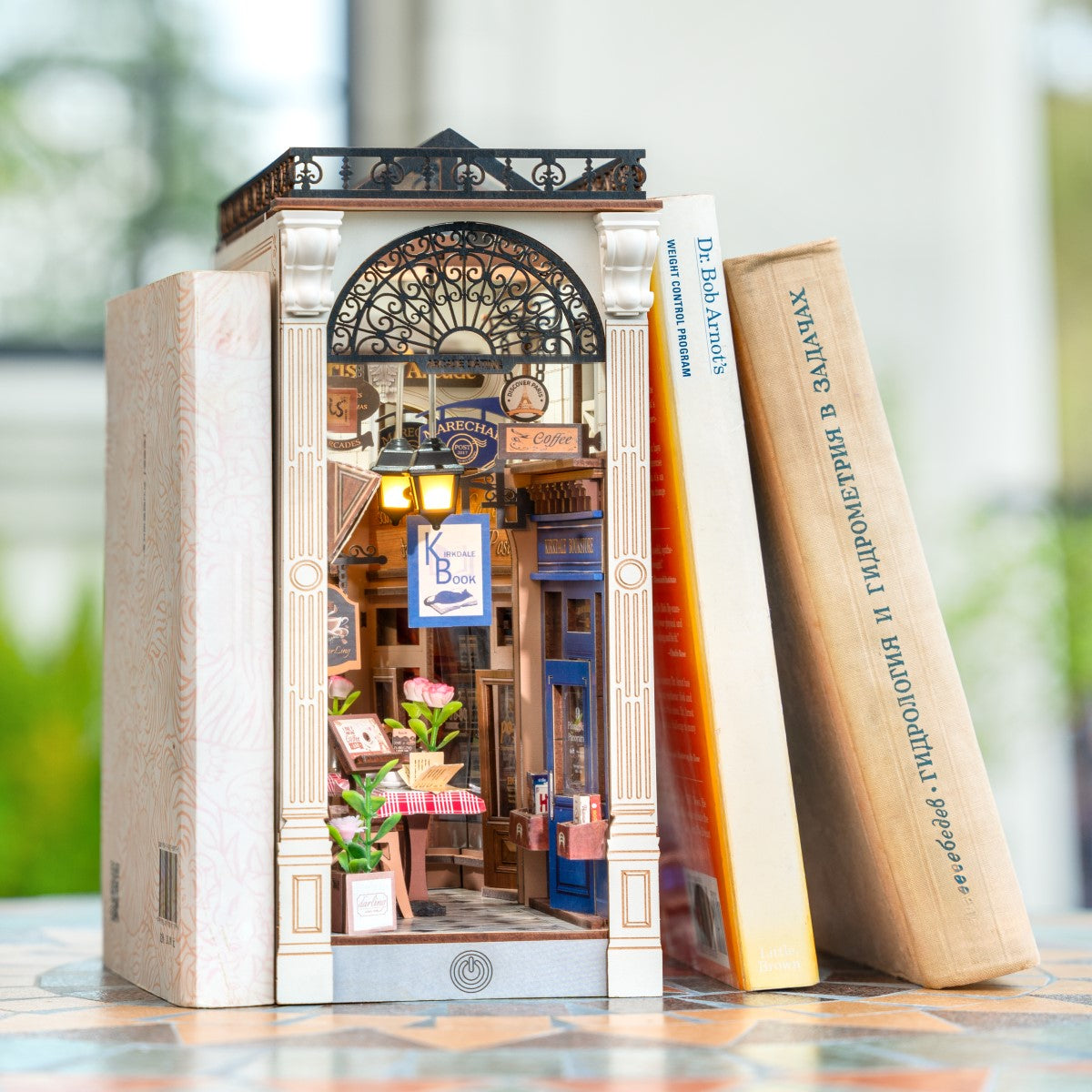 Rolife 3D-Holz-Puzzle Book Nook "Arcade Dating"
