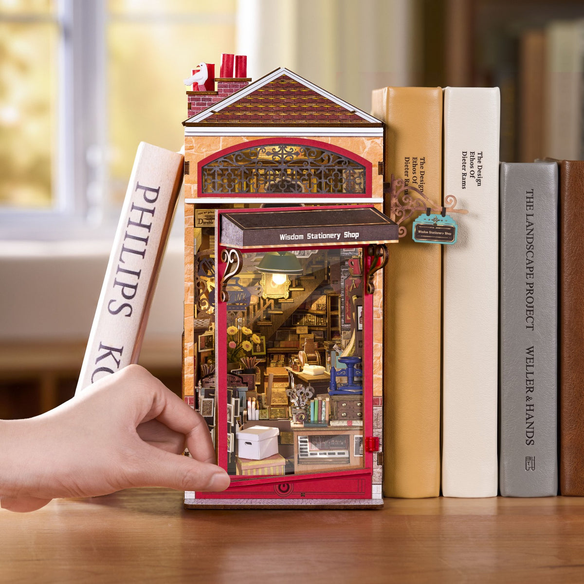 Rolife 3D-Holz-Puzzle Book Nook "Wisdom Stationery Shop"