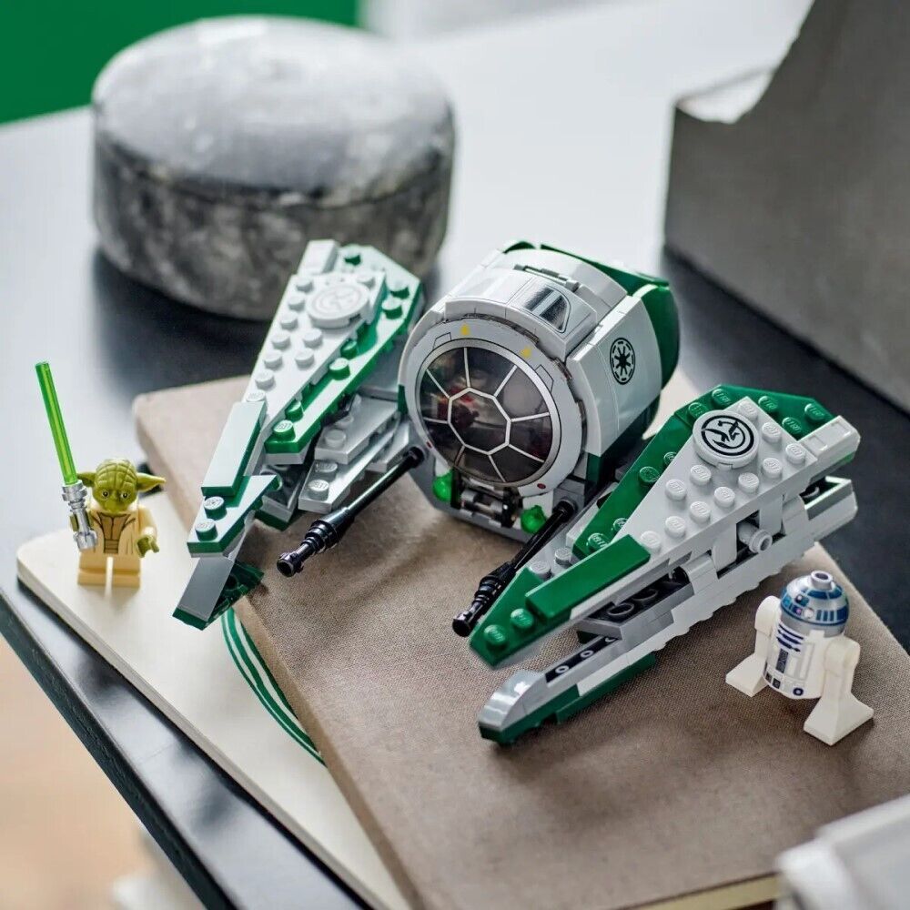 LEGO Star Wars: Yodas Jedi Starfighter™