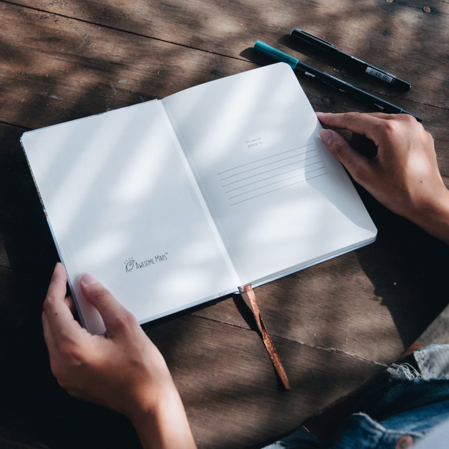 Awesome Maps Travel Journal / A5 / Hardcover / Blanko