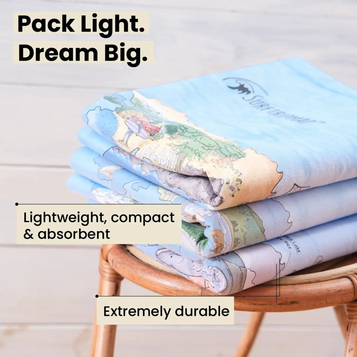 Awesome Maps Strandtuch / Badetuch "Bali Green Topography" (155x90cm)