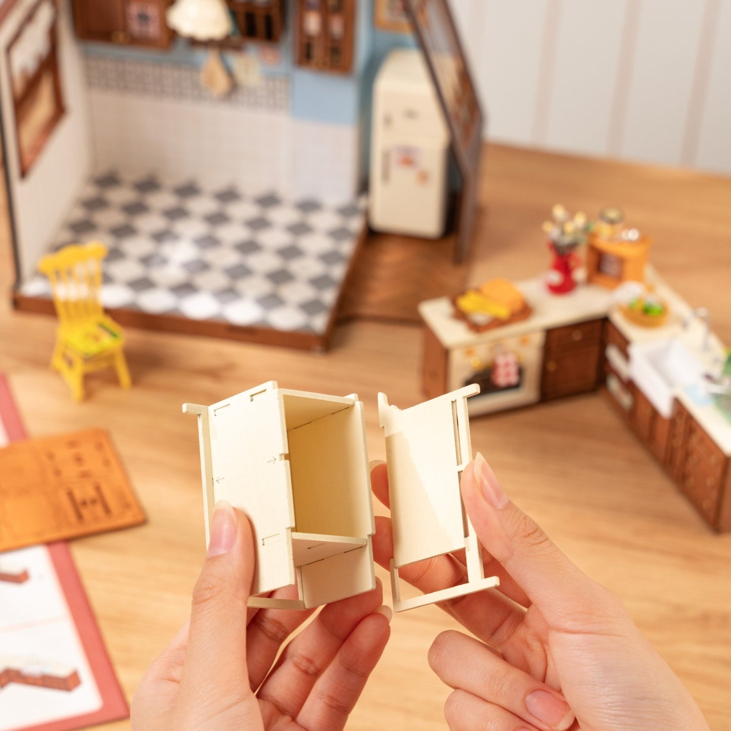 Rolife 3D-Holz-Puzzle DIY "Baking Kitchen"